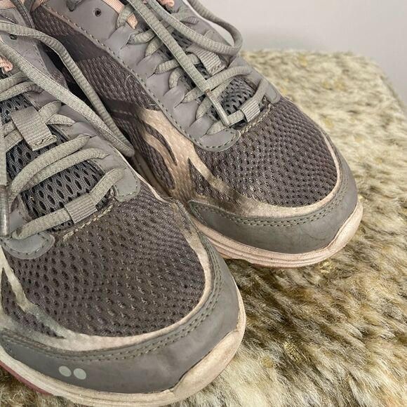 5 for $25🔥Ryka Devotion Pink/ Grey Sneakers Women's Size 9 - Picture 3 of 12